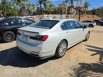 2022 BMW 7 Series Sedan 740i - miniatura 3