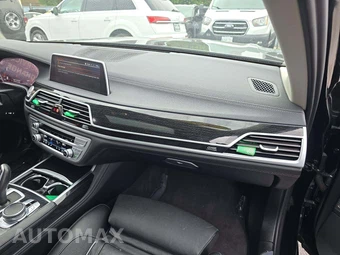 2022 BMW 7 Series Sedan 740i xDrive - miniatura 19