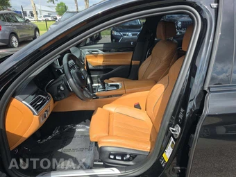 2022 BMW 7 Series Sedan 750i xDrive M SPORT LINE - miniatura 3