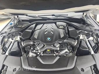 2022 BMW 7 Series Sedan 750i xDrive M SPORT LINE - miniatura 15