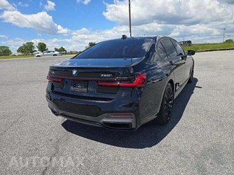 2022 BMW 7 Series Sedan 750i xDrive M SPORT LINE - miniatura 3