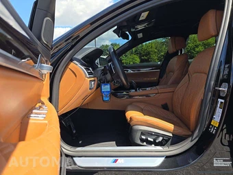 2022 BMW 7 Series Sedan 750i xDrive M SPORT LINE - miniatura 6