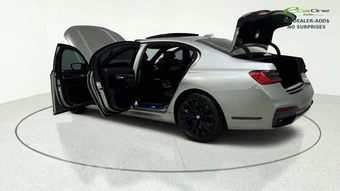 2022 BMW 7 Series Sedan 750i xDrive M SPORT LINE - miniatura 10
