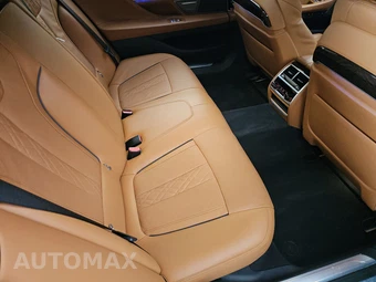 2022 BMW 7 Series Sedan 750i xDrive - miniatura 14