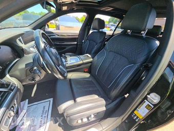 2022 BMW 7 Series Sedan 750i xDrive - miniatura 3