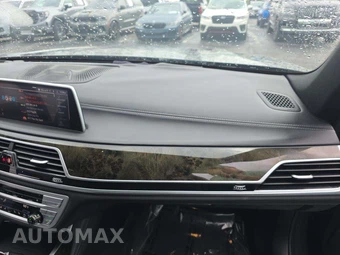 2022 BMW 7 Series Sedan 750i xDrive - miniatura 16