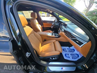 2022 BMW 7 Series Sedan 750i xDrive - miniatura 18