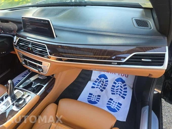 2022 BMW 7 Series Sedan 750i xDrive - miniatura 19
