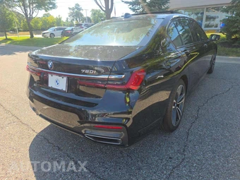2022 BMW 7 Series Sedan 750i xDrive - miniatura 3