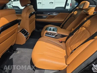 2022 BMW 7 Series Sedan 750Li xDrive - miniatura 16