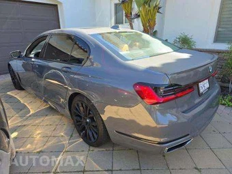 2022 BMW 7 Series Sedan 750Li xDrive - miniatura 2