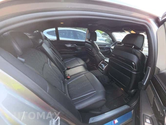 2022 BMW 7 Series Sedan 750Li xDrive - miniatura 16