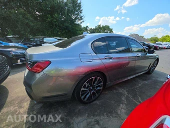 2022 BMW 7 Series Sedan 750Li xDrive - miniatura 4