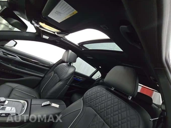 2022 BMW 7 Series Sedan 750Li xDrive - miniatura 11