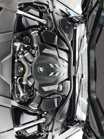 2022 BMW 7 Series Sedan 750Li xDrive - miniatura 22