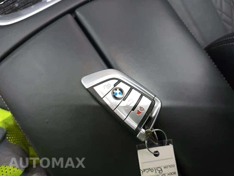 2022 BMW 7 Series Sedan 750Li xDrive - miniatura 8