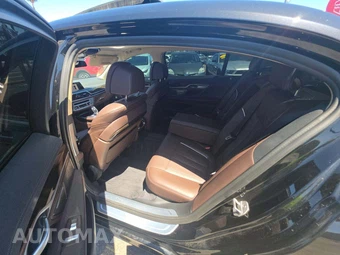 2022 BMW 7 Series Sedan 750Li xDrive - miniatura 10