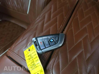 2022 BMW 7 Series Sedan ALPINA B7 xDrive - miniatura 8