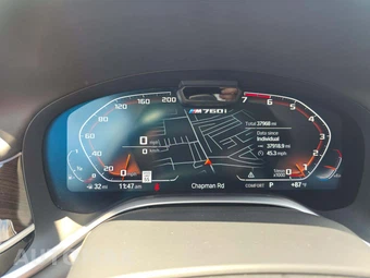 2022 BMW 7 Series Sedan M760i xDrive - miniatura 9