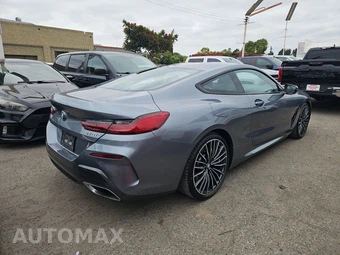2022 BMW 8 Series Coupe 840i M SPORT LINE - miniatura 4