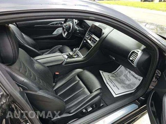 2022 BMW 8 Series Coupe M850i xDrive - miniatura 18