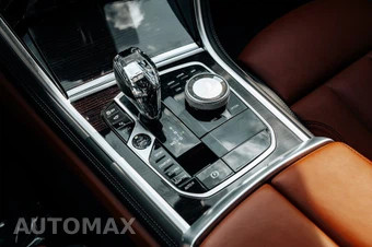 2022 BMW 8 Series Gran Coupe 840i Sedan M SPORT LINE - miniatura 38