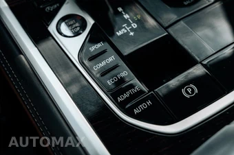 2022 BMW 8 Series Gran Coupe 840i Sedan M SPORT LINE - miniatura 40