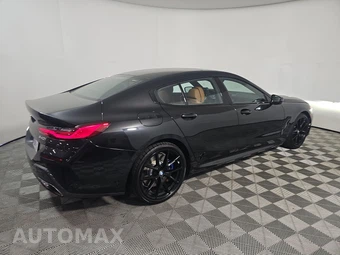 2022 BMW 8 Series Gran Coupe 840i Sedan M SPORT LINE - miniatura 4