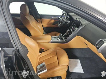 2022 BMW 8 Series Gran Coupe 840i Sedan M SPORT LINE - miniatura 8