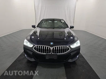 2022 BMW 8 Series Gran Coupe 840i xDrive Sedan - miniatura 2