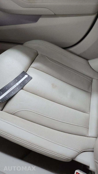 2022 BMW 8 Series Gran Coupe 840i xDrive Sedan - miniatura 26