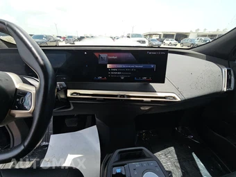 2022 BMW iX Sports Activity Vehicle xDrive50 - miniatura 11