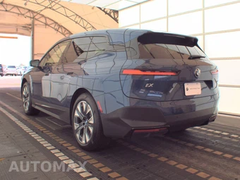 2022 BMW iX Sports Activity Vehicle xDrive50 - miniatura 6