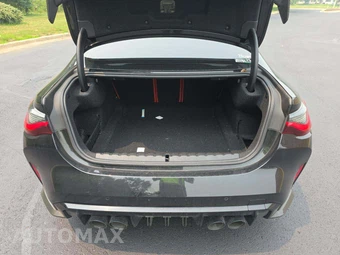 2022 BMW M4 Coupe Competition xDrive - miniatura 11