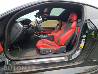 2022 BMW M4 Coupe Competition xDrive - miniatura 3