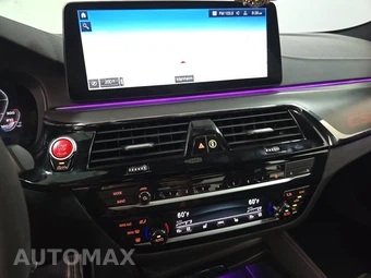 2022 BMW M5 Sedan CS – miniatura 11