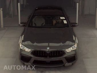 2022 BMW M8 Gran Coupe Competition Sedan - miniatura 2