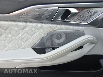 2022 BMW M8 Gran Coupe Competition Sedan - miniatura 9