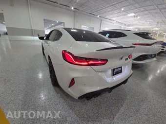 2022 BMW M8 Gran Coupe Competition Sedan – miniatura 2