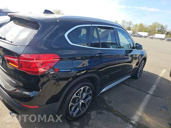 2022 BMW X1 Sports Activity Vehicle xDrive28i - miniatura 4