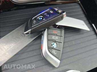 2022 BMW X3 Sports Activity Vehicle M40i - miniatura 9
