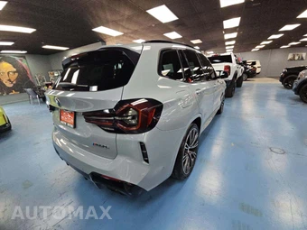 2022 BMW X3 Sports Activity Vehicle M40i - miniatura 3