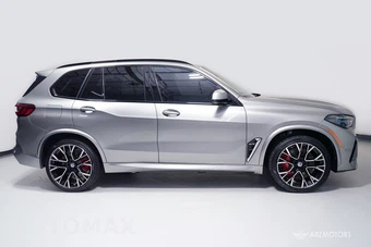 2022 BMW X5 M Sports Activity Vehicle - miniatura 3