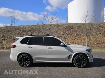 2022 BMW X5 M X5 M – miniatura 7