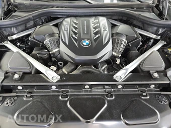 2022 BMW X5 Sports Activity Vehicle M50i - miniatura 15