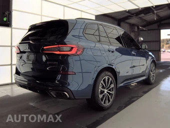 2022 BMW X5 Sports Activity Vehicle M50i - miniatura 4
