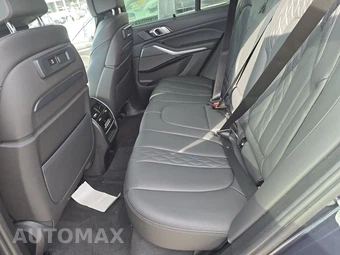 2022 BMW X5 Sports Activity Vehicle M50i - miniatura 13