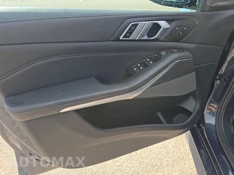 2022 BMW X5 Sports Activity Vehicle M50i - miniatura 9