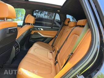 2022 BMW X5 Sports Activity Vehicle M50i - miniatura 13