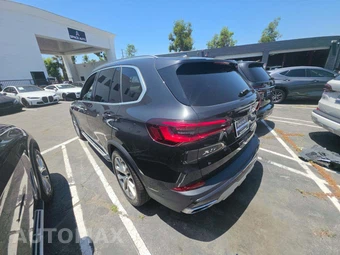 2022 BMW X5 Sports Activity Vehicle xDrive40i - miniatura 2